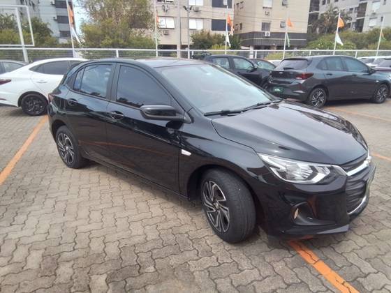 CHEVROLET ONIX 1.0 TURBO FLEX LT MANUAL